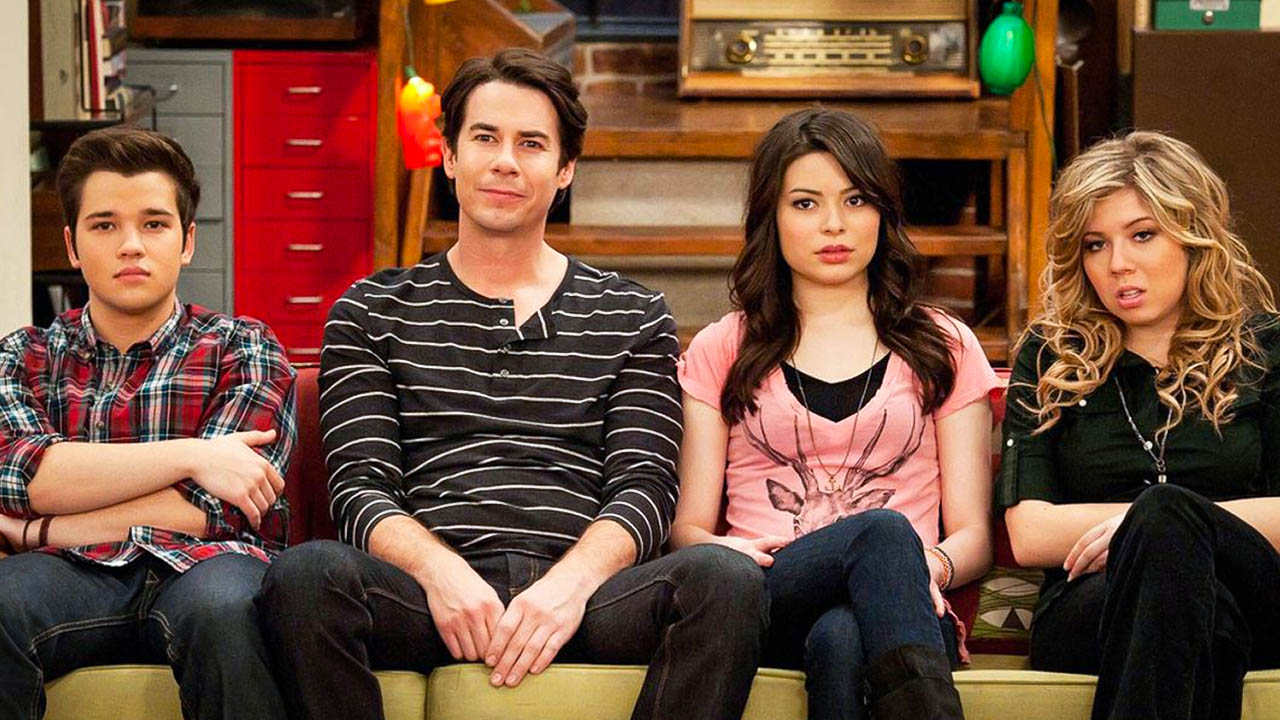 iCarly Season 4 Release Date, News